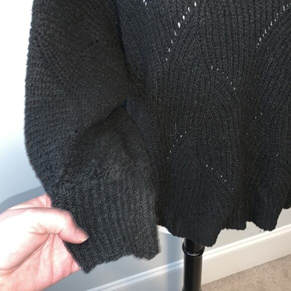 Wonderly Oversize Knit Black Mock Neck Sweater Sz M - Picture 3 of 6